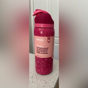 Owala 32oz Water Bottle Love Letter Dick’s Exclusive LE Sold Out